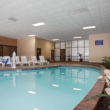 Best Western Hospitality House Emporia Esterno foto